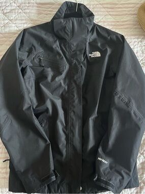 The North Face Black HyVent Waterproof Jacket Size Small